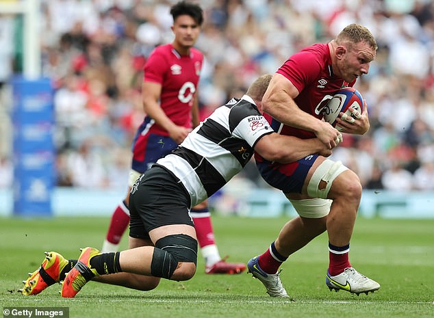 Sam Underhill couldn't help England keep possession as they struggled to retain possession